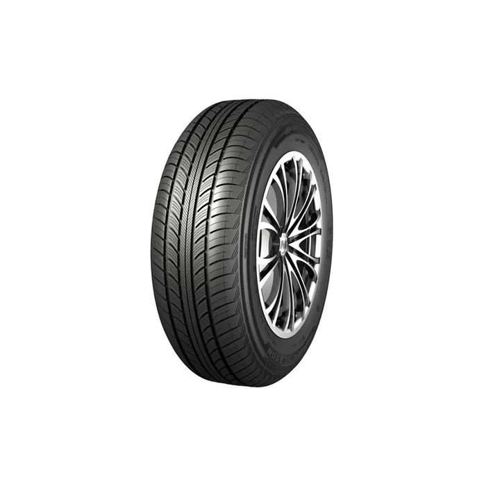 Nankang N-607+ 135/80 R13 70T All-season Tyre