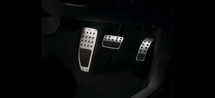 STI PEDAL PAD SET For LEGACY B4 (BM) SG317AJ010