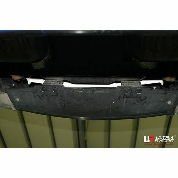 Ultra Racing Buick Lacrosse /Regal 08-17/ Chevrolet Alpheon /Impala 14-20 2WD UltraRacing 2P Rear Torsion Bar (1846) UR-RT2-1846