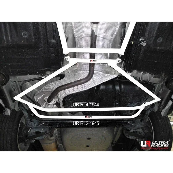 Ultra Racing Nissan Almera 1.5 11+ UltraRacing 2-Point Rear Lower Tiebar UR-RL2-1945