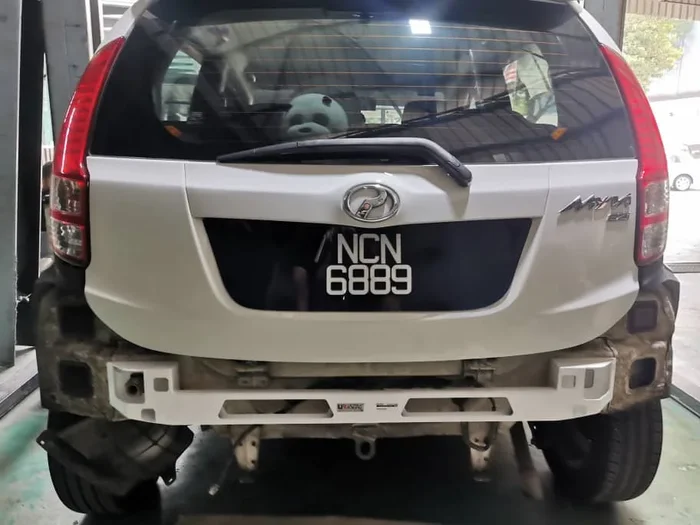 Ultra Racing PERODUA MYVI LAGI BEST Ultra Racing Rear Anti-Collision Brac UR-CR2-4519