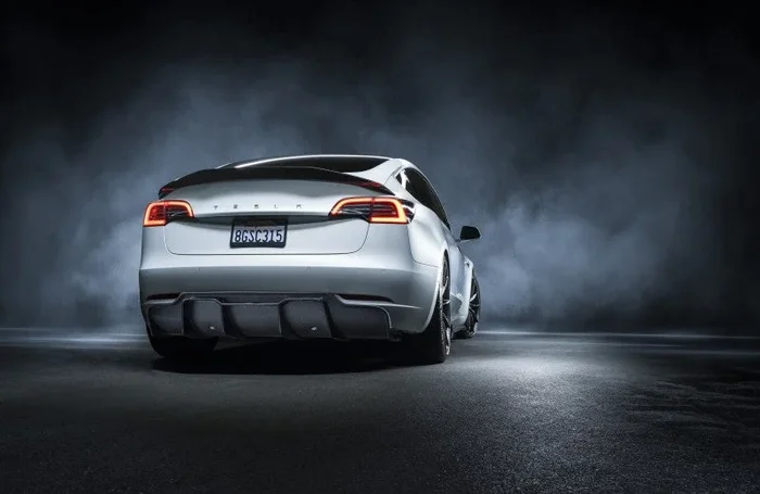 Vorsteiner Tesla Model 3 Volta Rear Diffuser Carbon (Track Edition) Fiber PP 2×2 Glossy